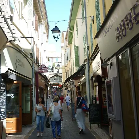 Le Crystal Antibes